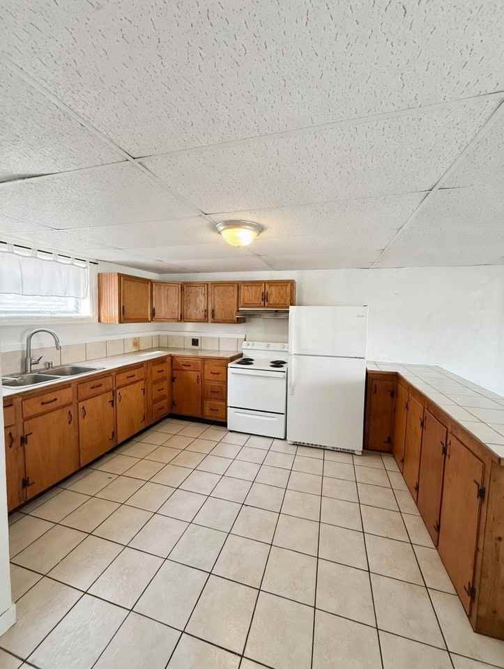 66 School Street, Unit 4 - Photo 3 of 11