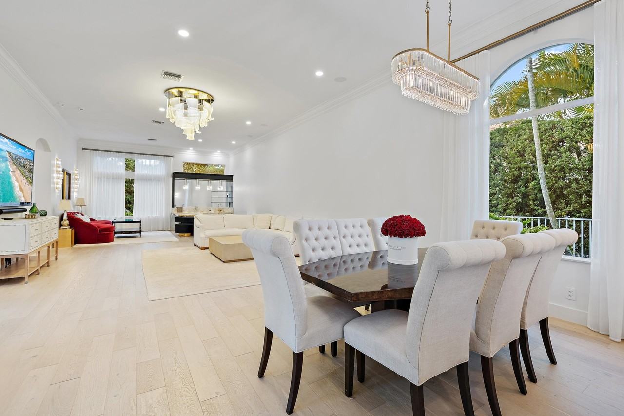 325 Eagle Dr - Photo 6 of 24