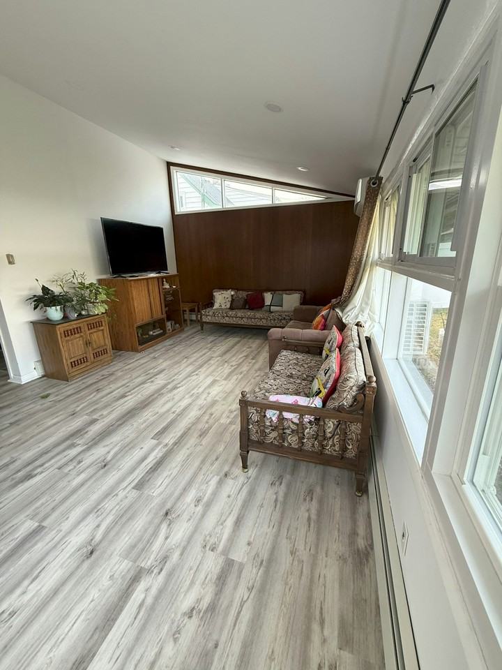 168 Red Maple Dr E - Photo 3 of 17