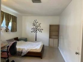 1720 N 55th Ave - Photo 1 of 1