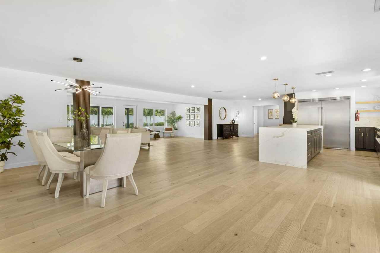 2862 Ne 35th Ct - Photo 5 of 42