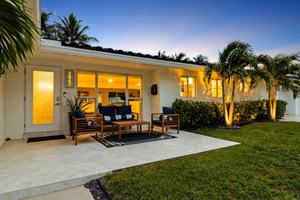 featured image of 2862 Ne 35th Ct