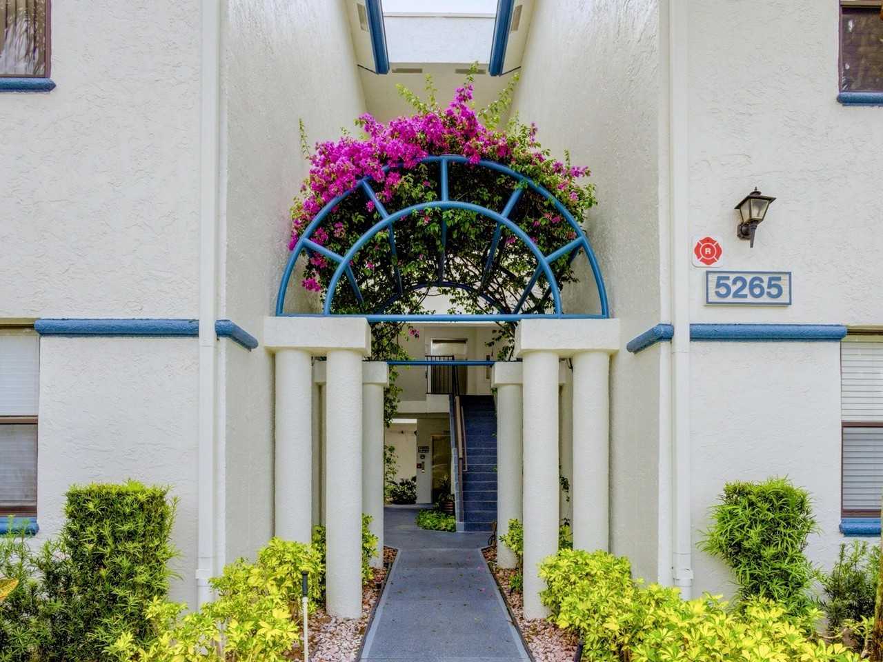 5265 Brisata Cir #P - Photo 6 of 50