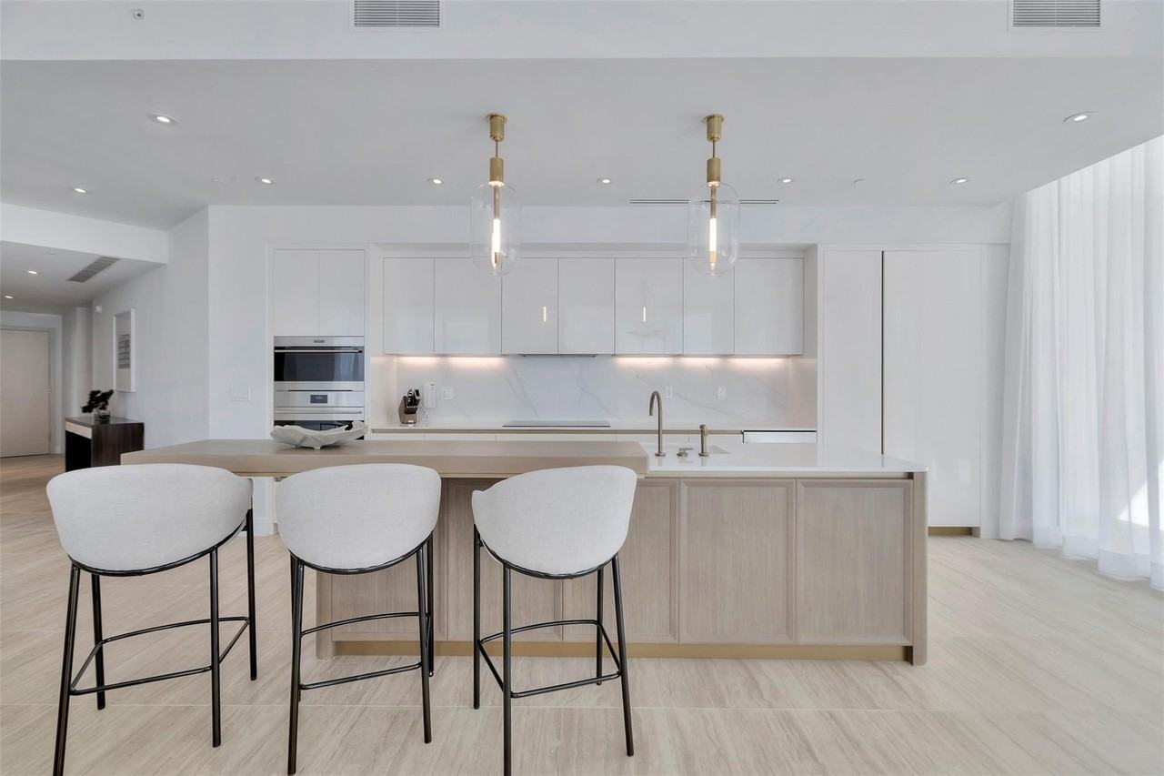 525 N Fort Lauderdale Beach Blvd #1903 - Photo 2 of 50