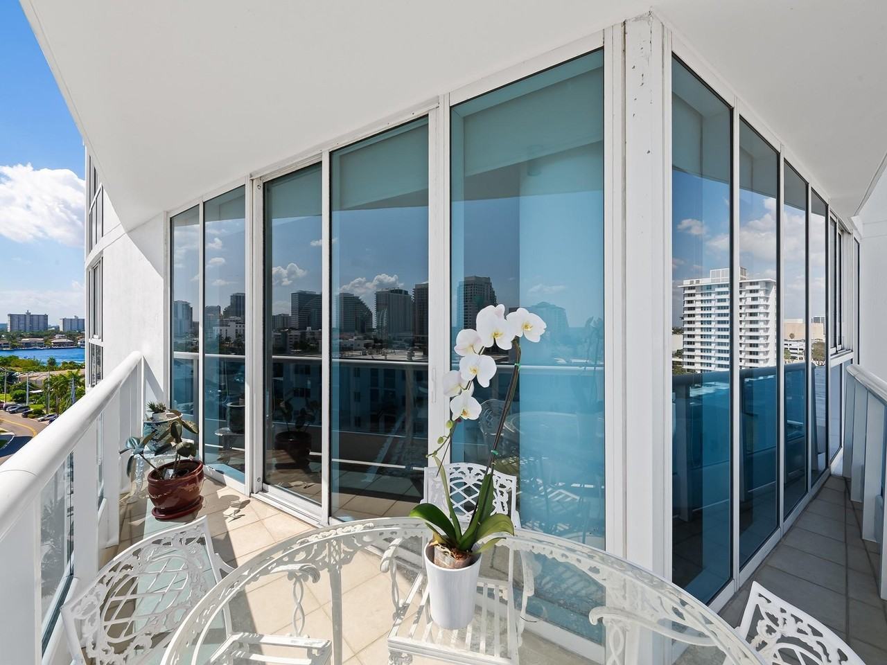 715 Bayshore Dr #904 - Photo 4 of 50