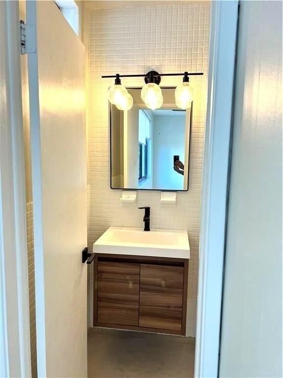 1541 Cordova Rd #205 - Photo 7 of 7