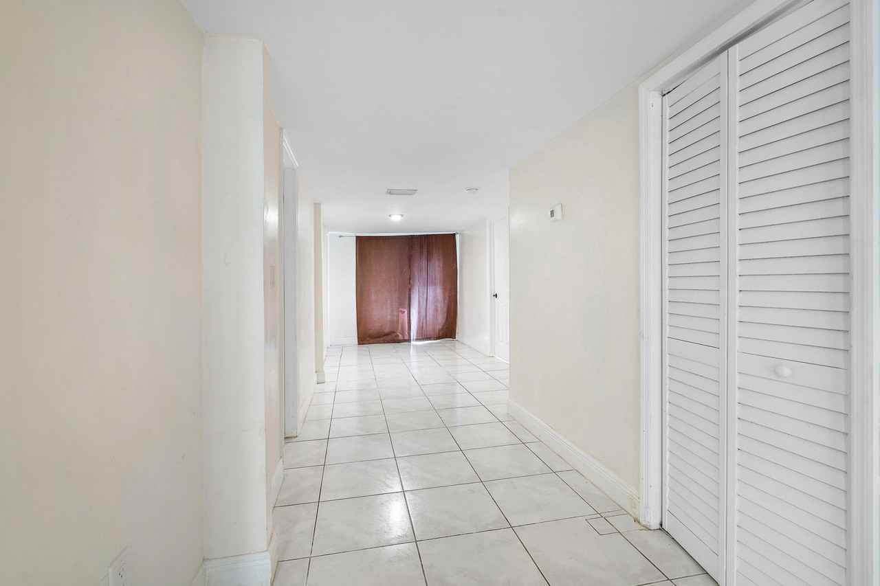 6130 Edwards Rd - Photo 7 of 17