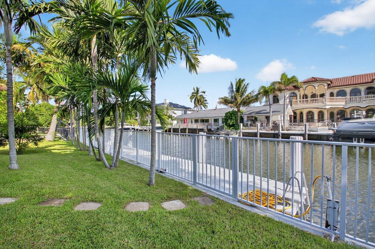 937 Banyan Dr - Photo 6 of 27