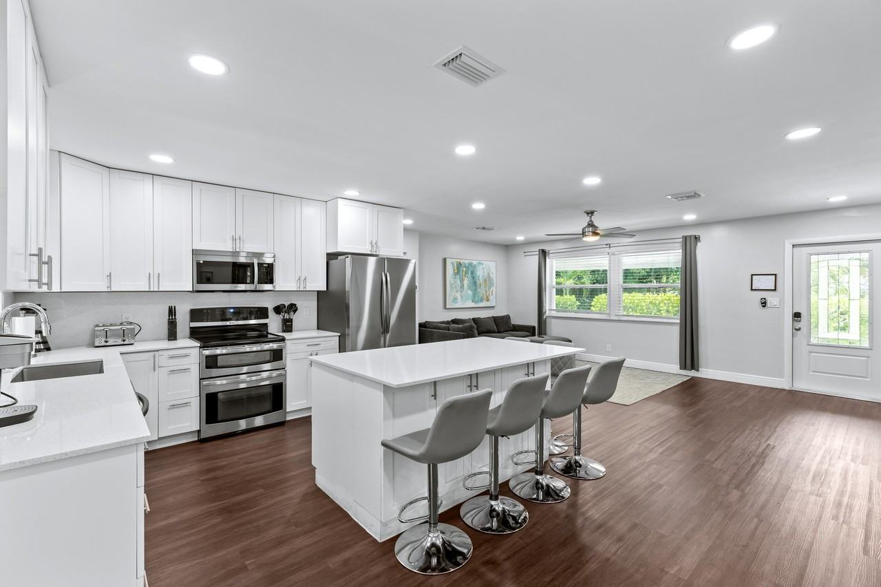 1800 Ne 28th Ave - Photo 7 of 39