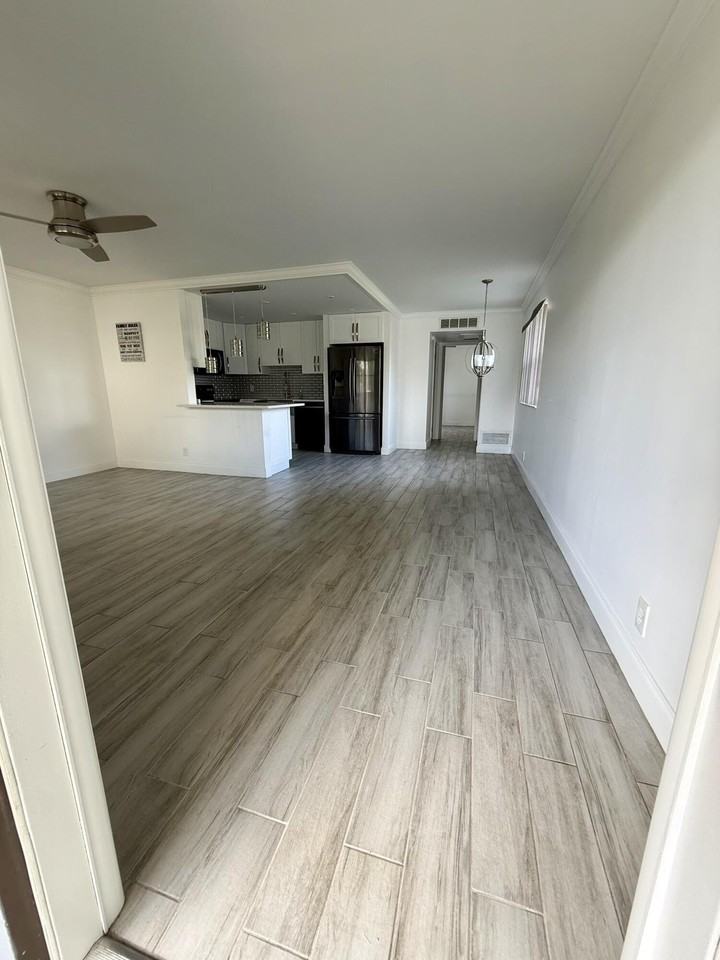 675 Brittany O - Photo 2 of 24