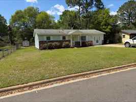 featured image of 311 Lexington Dr