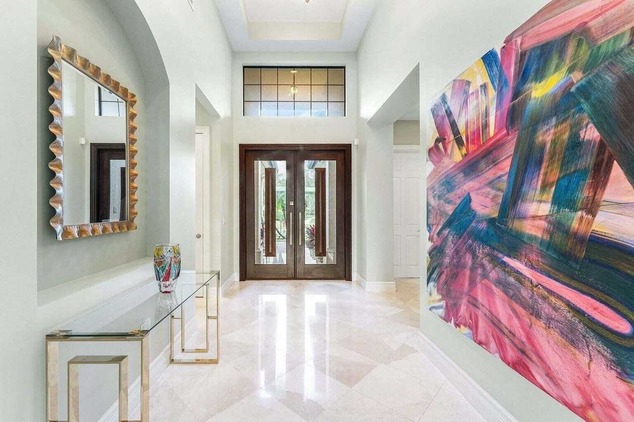 16631 Chesapeake Bay Ct - Photo 4 of 50