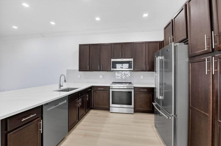 10562 Cape Delabra Court - Photo 4 of 10