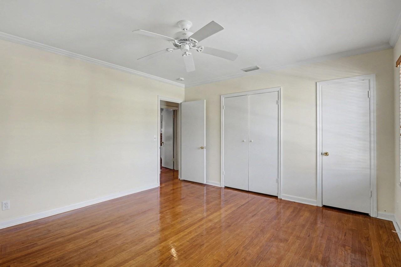 240 Oleander Ave Unit 244 - Photo 6 of 14