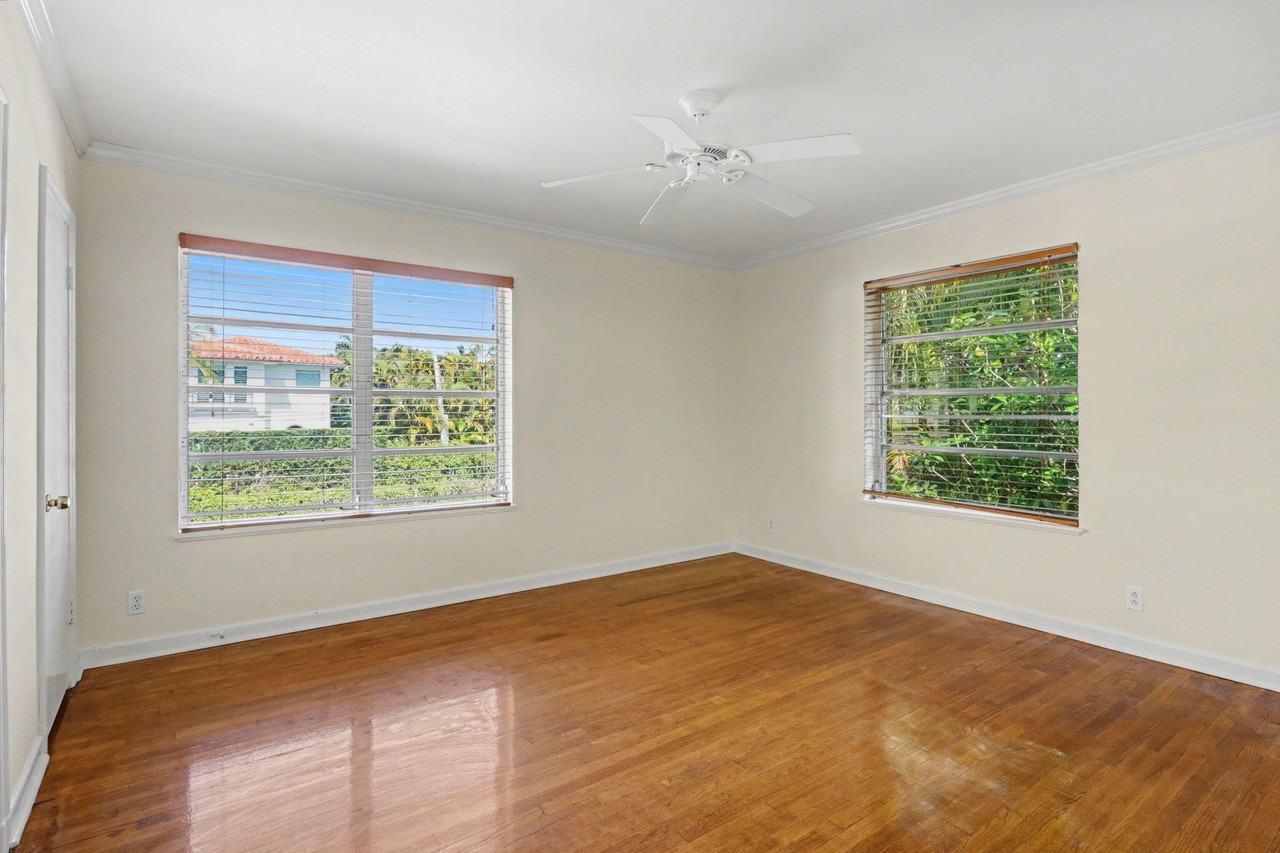 240 Oleander Ave Unit 244 - Photo 7 of 14