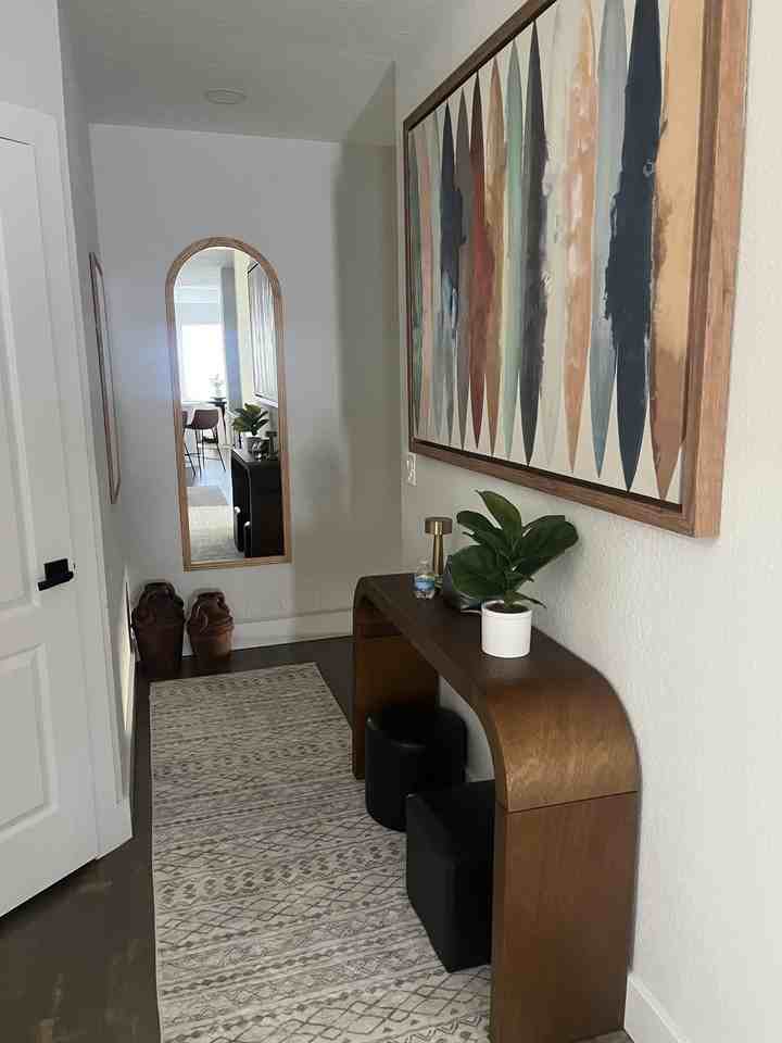 1910 Belmont Pl - Photo 4 of 25