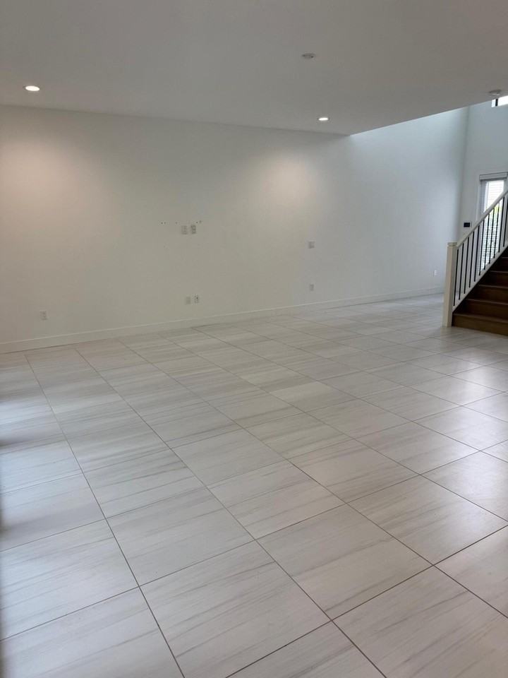 8055 White Wave Ter - Photo 2 of 20