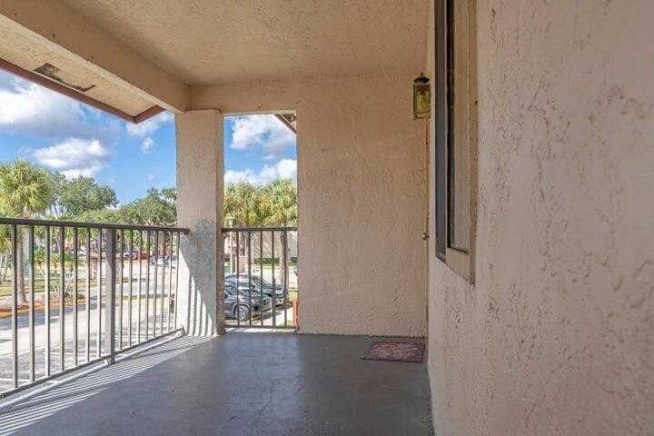 7951 Southgate Blvd Apt F9 - Photo 2 of 20