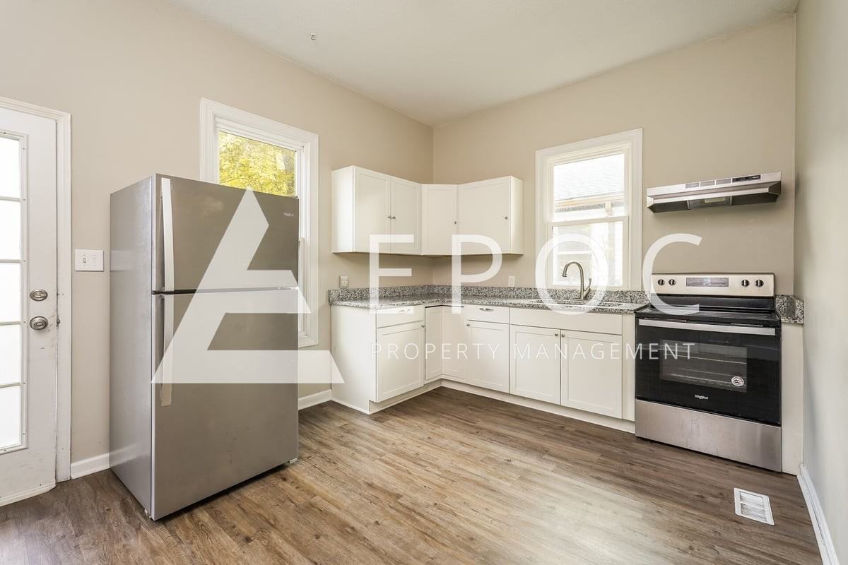 705 Salisbury Ridge Rd - Photo 3 of 17