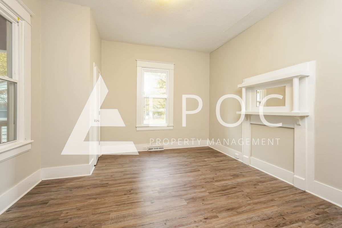 705 Salisbury Ridge Rd - Photo 4 of 17