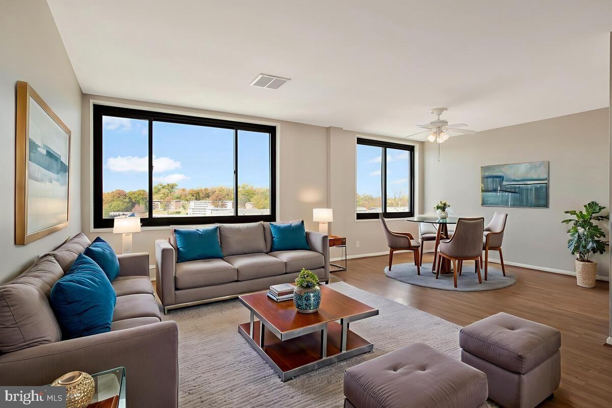 3450 Toledo Ter - Photo 7 of 17