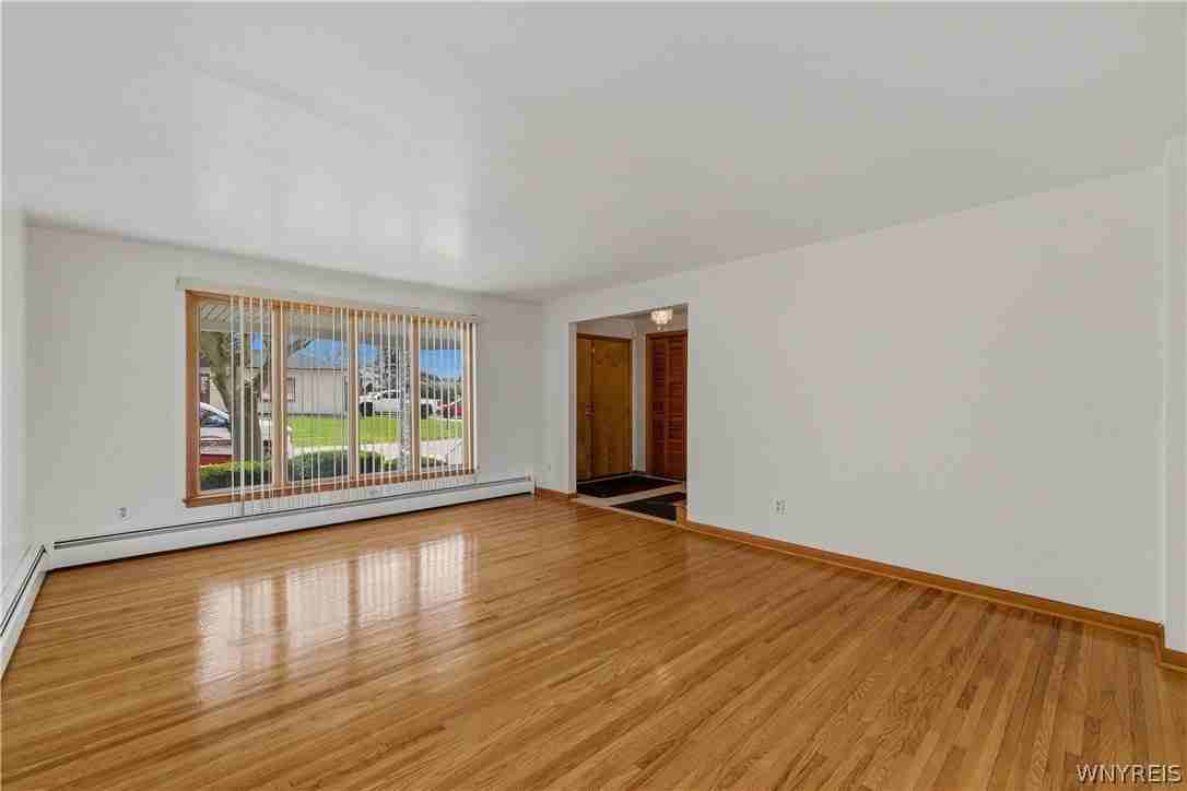 4 Villa Moraine Dr - Photo 4 of 30