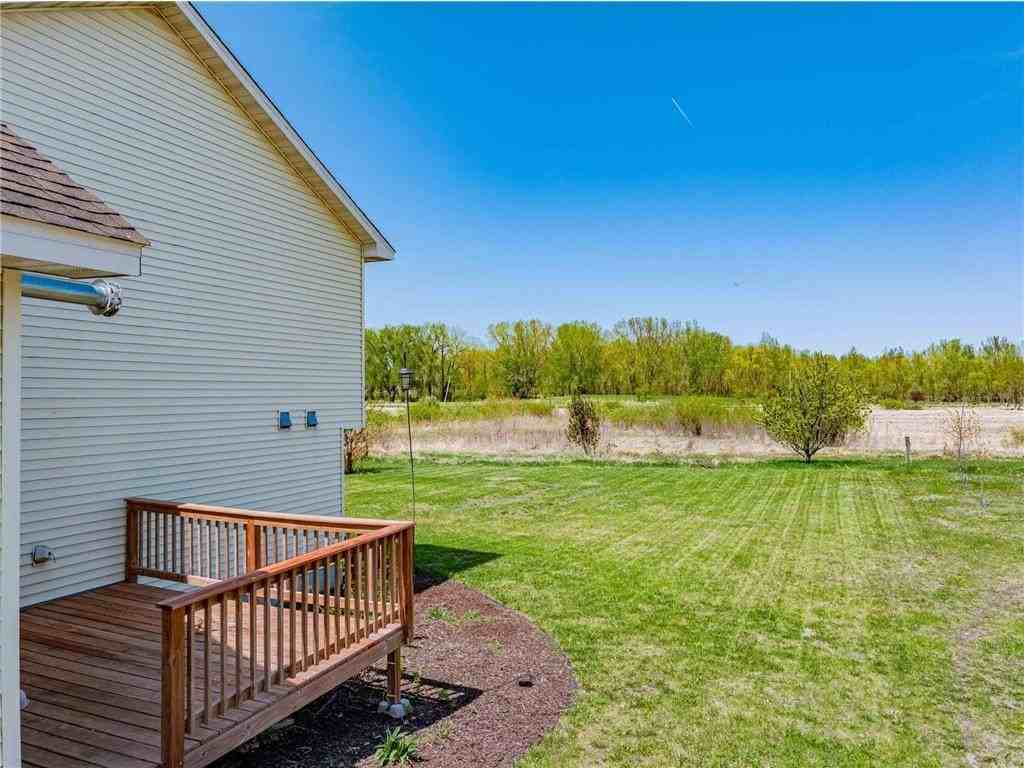 2112 Blake Ave - Photo 4 of 50