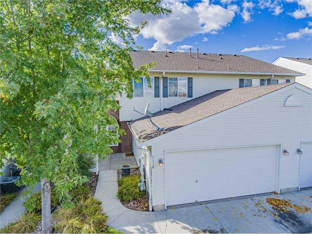 1118 Larkspur Ln - Photo 3 of 31