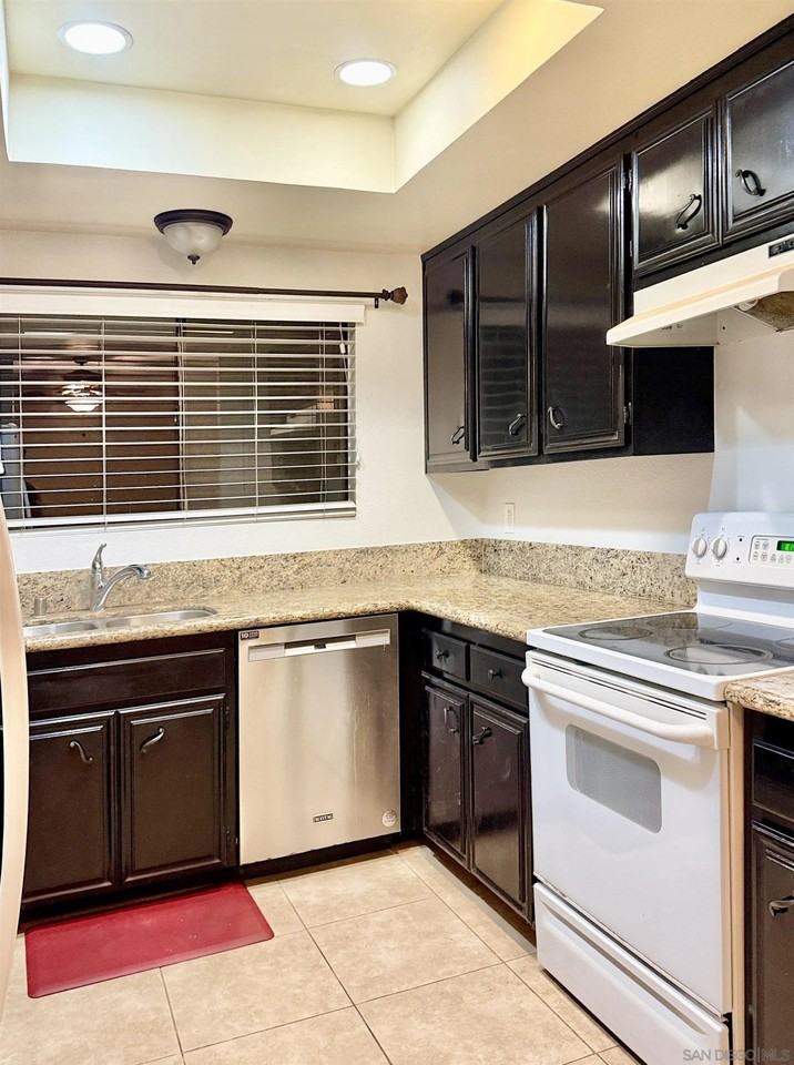 4275 Asher St Unit 54 - Photo 3 of 28