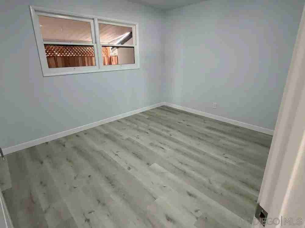 2563 L St - Photo 7 of 7