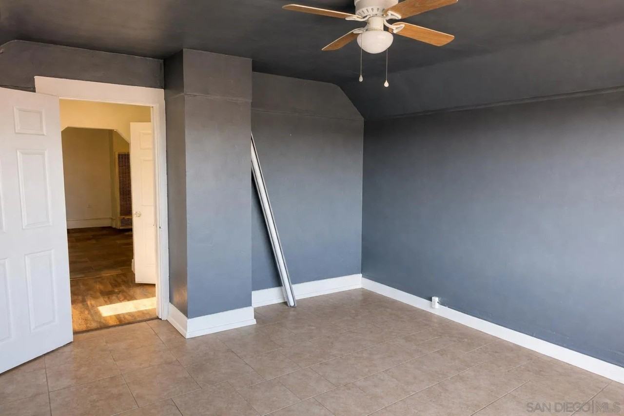 2578 L St - Photo 6 of 11