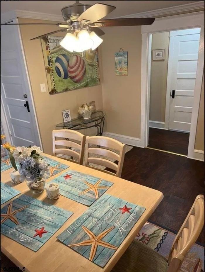 106 N Rosborough Ave - Photo 6 of 19