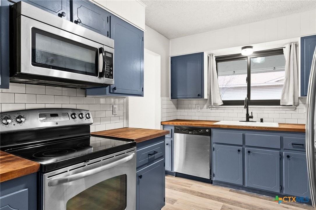 2606 Lake Rd - Photo 5 of 16