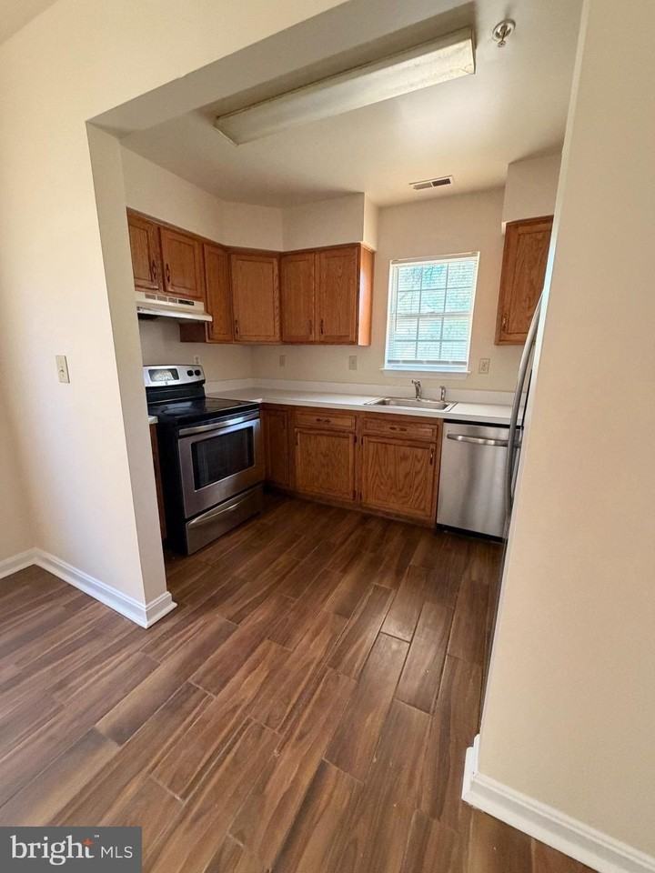 431 61st St Ne - Photo 4 of 20