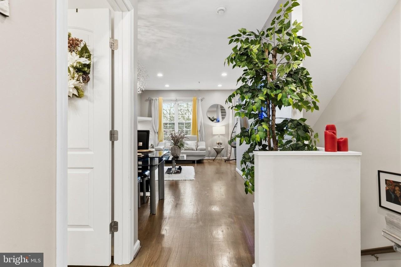 4285 S Capitol St Sw - Photo 7 of 24