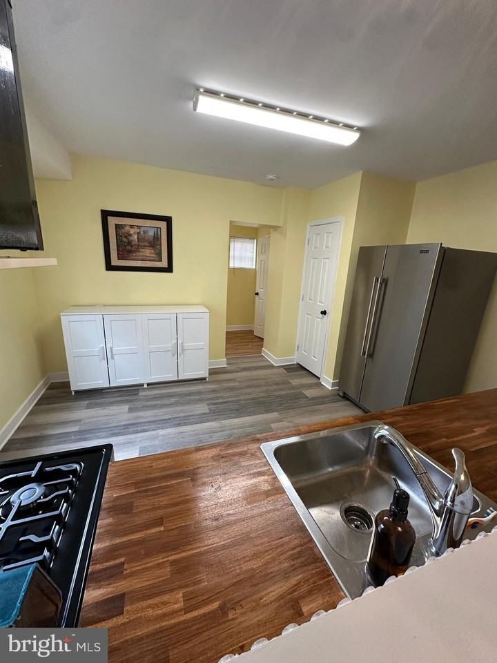 2712 Sherman Ave Nw - Photo 5 of 38