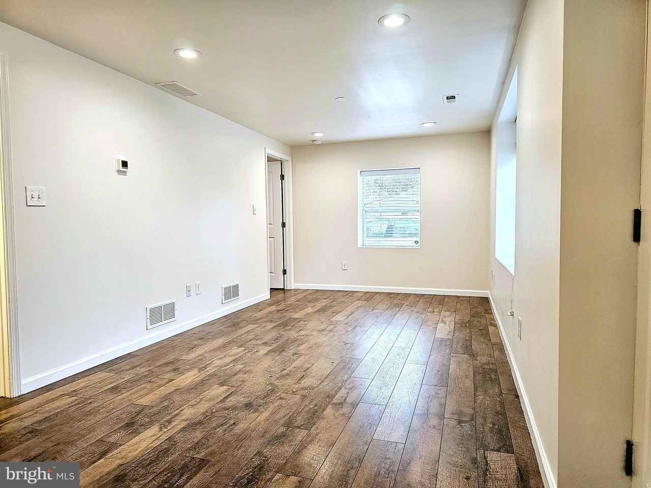 143 Mitscher Rd - Photo 4 of 25