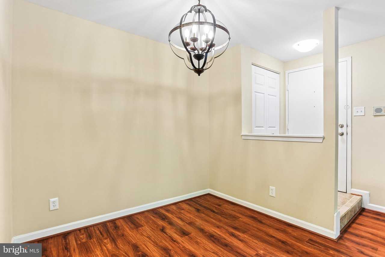 4934 Columbia Rd Apt 1 - Photo 7 of 16