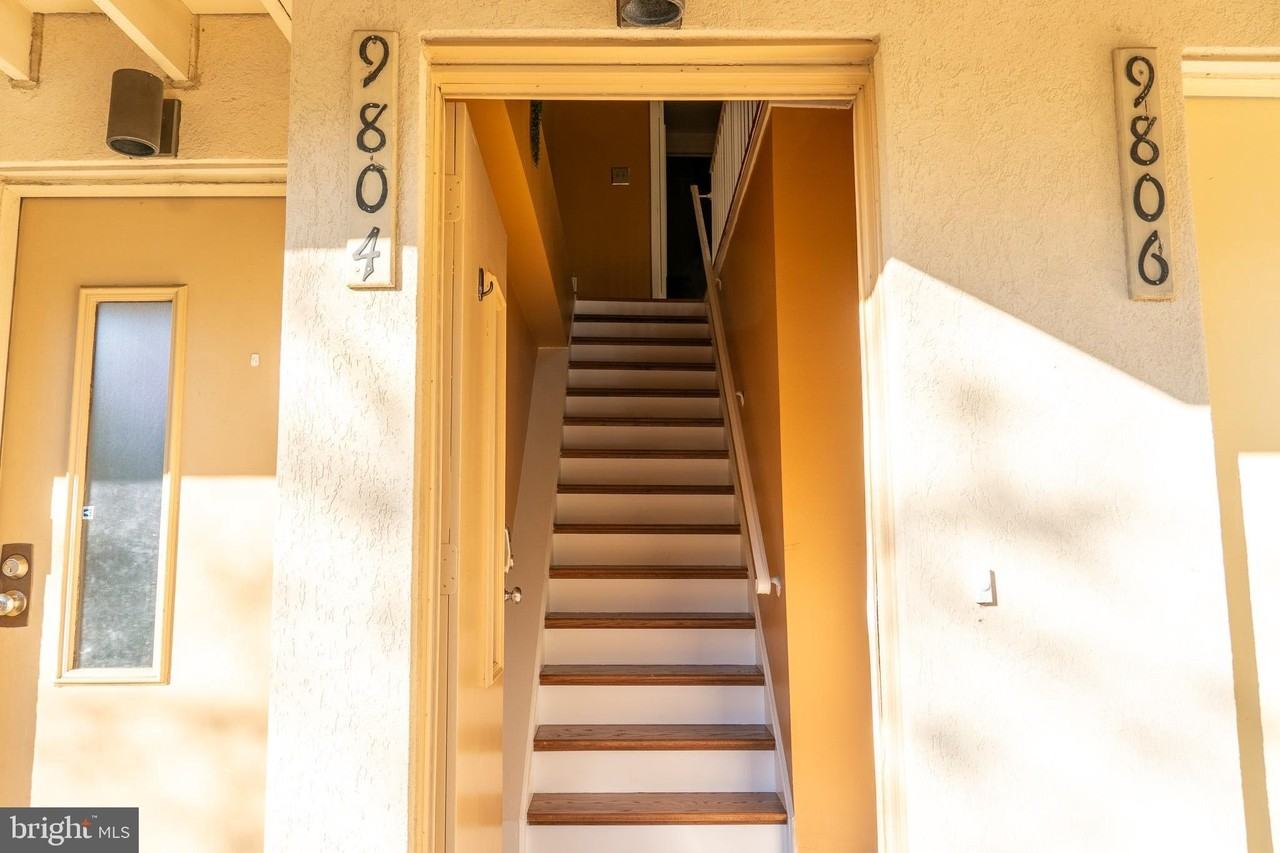 9804 Hellingly Pl Unit 103 - Photo 2 of 27