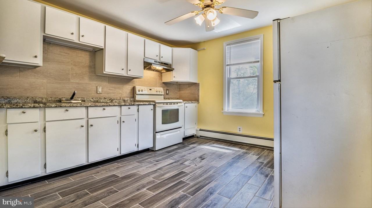 5263 White Horse Pike - Photo 3 of 24