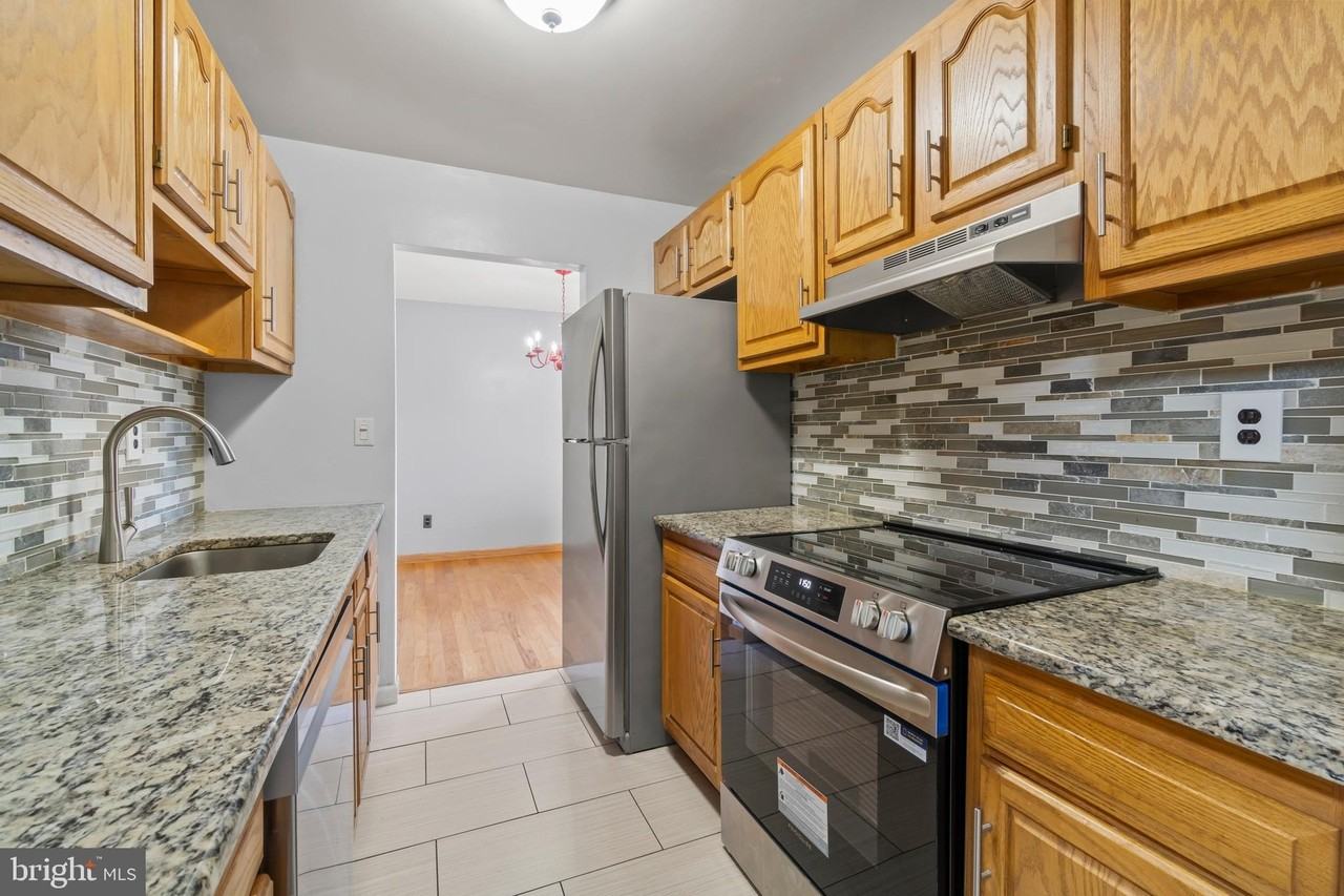 15 E Daisy Ln Unit 15a - Photo 5 of 13