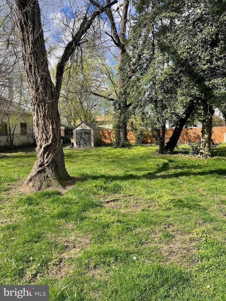 12 S Lenola Rd - Photo 3 of 17