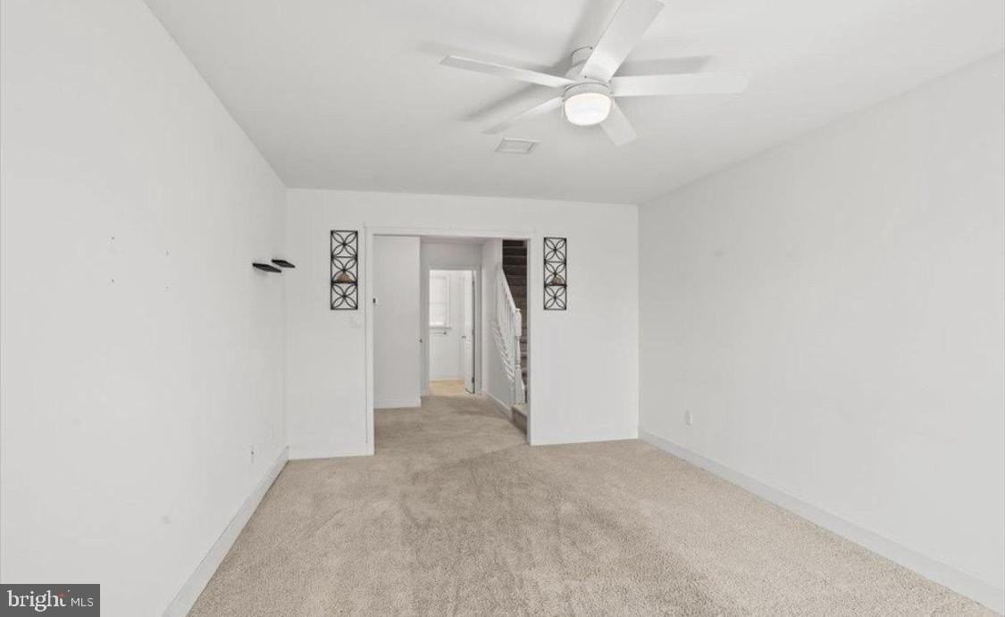 10 Lenox Ct - Photo 4 of 31