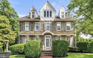 featured image of 28 W Main St #1B