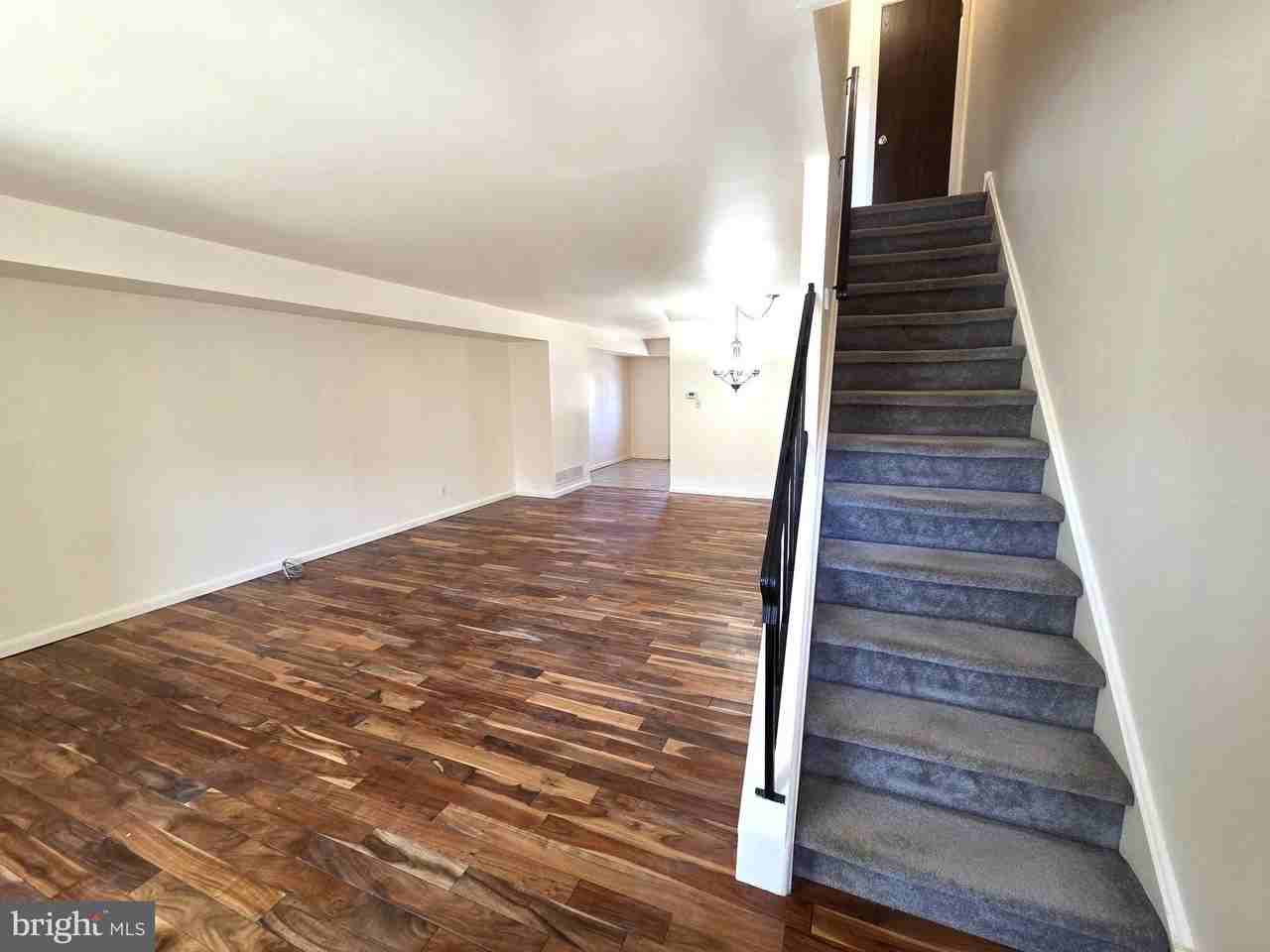 55 Rickmar Ln - Photo 3 of 33