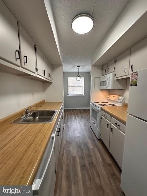 1402 Valley Dr Unit 1402 - Photo 4 of 19