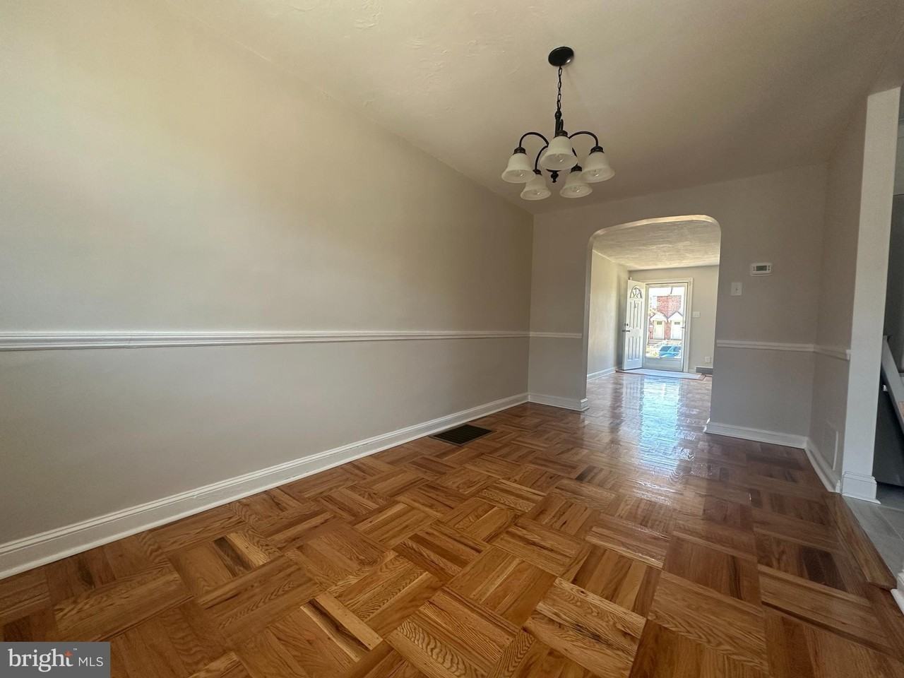 2204 Lynn Blvd - Photo 7 of 27