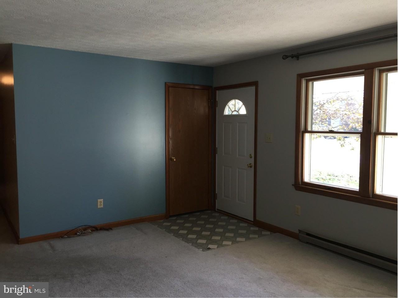 110 Beech Ln - Photo 5 of 50