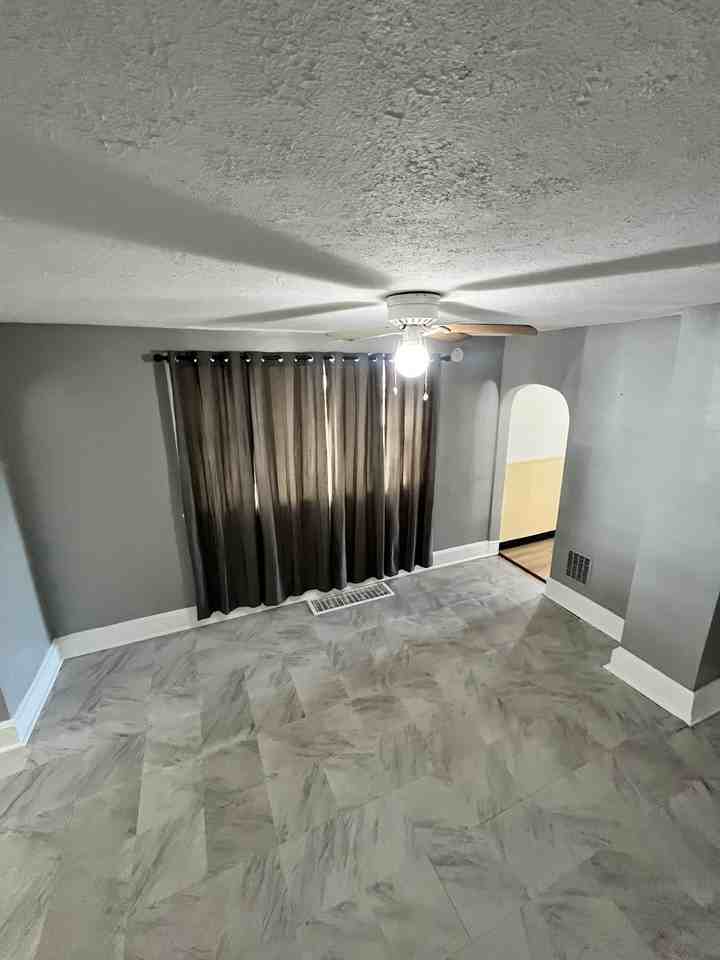 239 Poplar St #1 - Photo 2 of 15