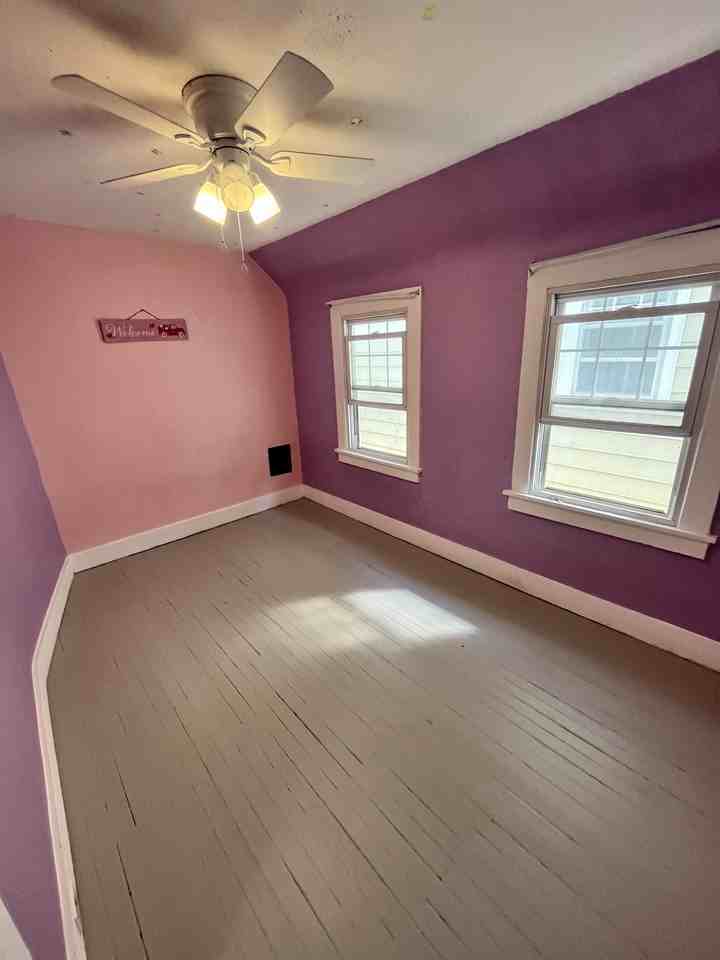 239 Poplar St #1 - Photo 7 of 15